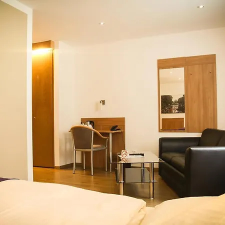Hotel Waldlust B&B Hotel Schwandorf in Bayern